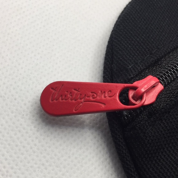 Thirty one penguin 🐧 change purse - Picture 3 of 6